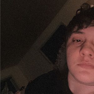 Meet your Posher, Ethan